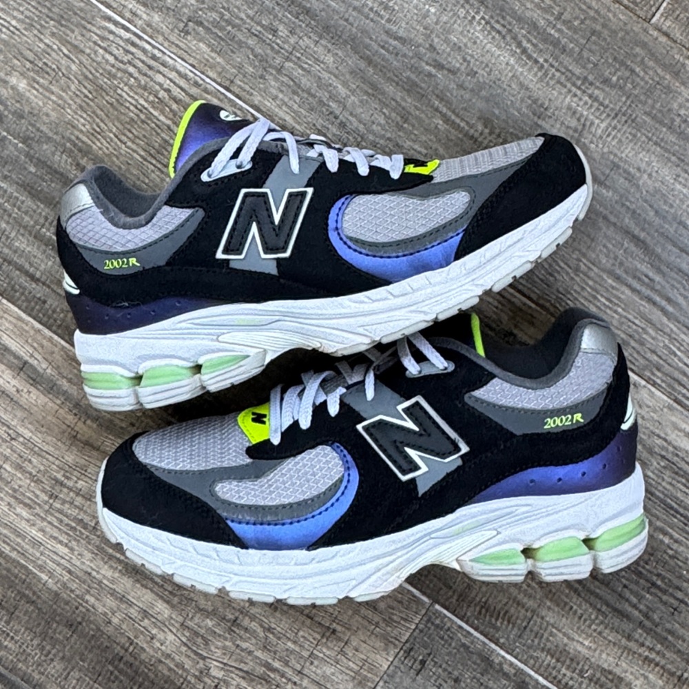New balance 2002r black purple 5